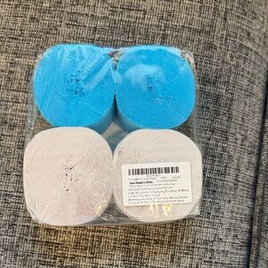 ⭐️2/$5 Blue and White Party Streamers